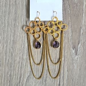 Gold organic shape chain loop earrings with amethyst stones